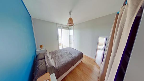 Appartement 3 pièces à vendre à Talence - 68.99 m², 8ème étage, exposition sud