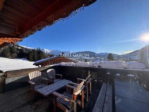 Chalet à vendre / Demi-Quartier, proche centre du village de Megève