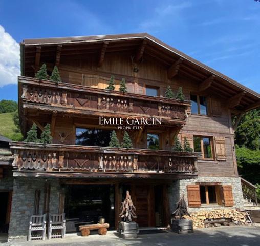 Chalet à vendre / Demi-Quartier, proche centre du village de Megève
