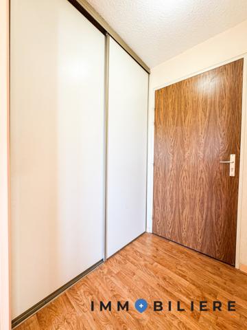 EXCLUSIVITE – Studio hyper centre avec vue dégagée. Vous serez aussi intéressé par