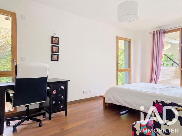 Maison à vendre 6 pièces 233 m² Divonne-les-Bains