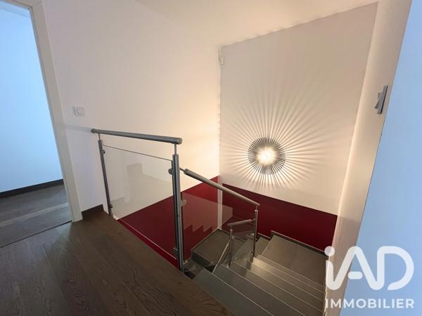 Maison à vendre 6 pièces 233 m² Divonne-les-Bains