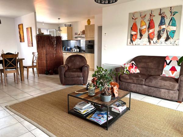 ETUDIANT / MOBILITE Appartement (78 m²) Salles Sur Mer