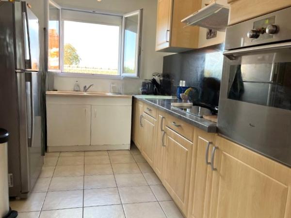 ETUDIANT / MOBILITE Appartement (78 m²) Salles Sur Mer