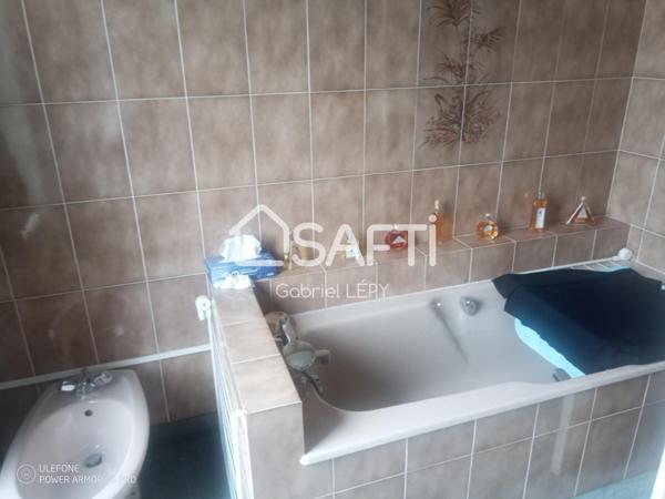 Maison 10 pièces 275m2 + annexe 80m2