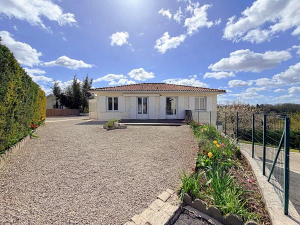 Maison Nersac 5 pièce(s) 104 m2