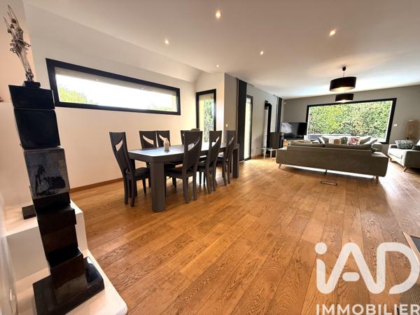 Maison à vendre 10 pièces 355 m² Taissy