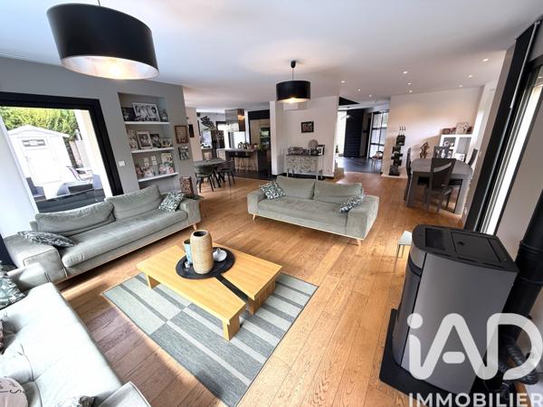 Maison à vendre 10 pièces 355 m² Taissy