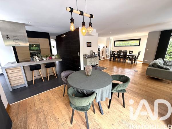 Maison à vendre 10 pièces 355 m² Taissy