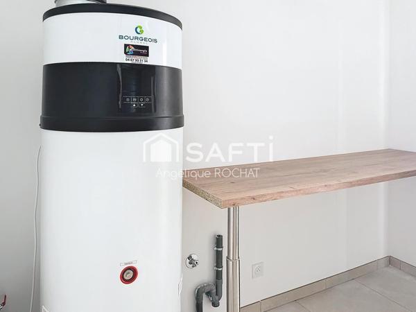 Villa R+1 avec garage sur parcelle de 175m2  2 chambres et une terrasse Portiragnes