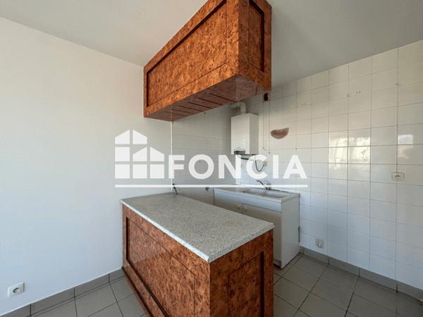 Location Appartement 2 pièces 46.71 m² - 6 PLACE DU MARECHAL LECLERC Chateau Thierry 02400