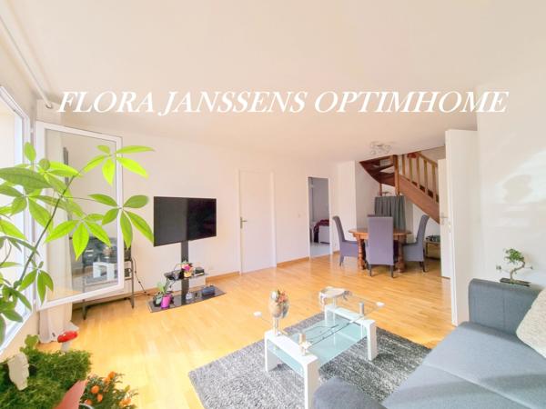 Appartement avec terrasse en duplex au calme, parking