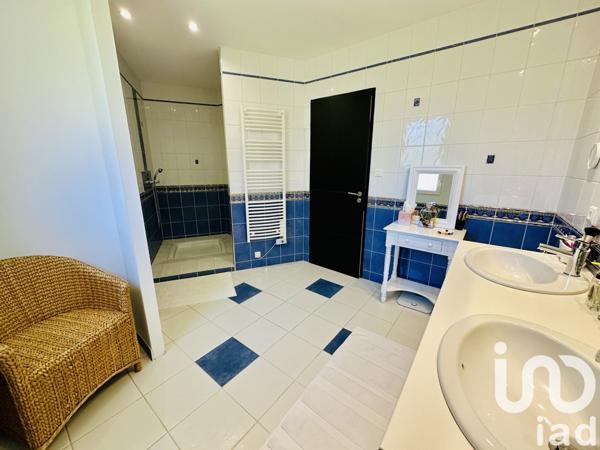 Maison à vendre 5 pièces 146 m² Trélissac