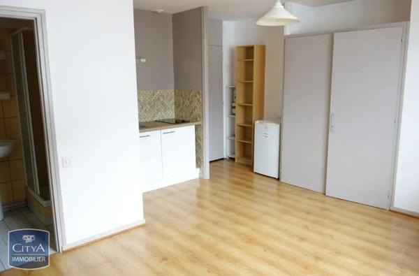 Appartement à louer 1 pièce 21.82m² Grenoble (38000)