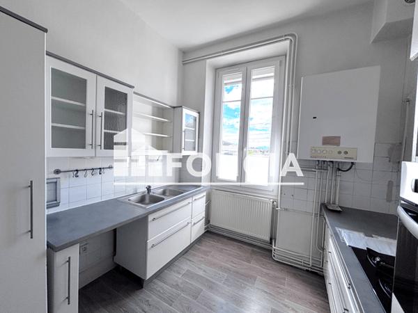 Location Appartement 5 pièces 136.3 m² - 2 AVENUE GEORGES FRIER Voiron 38500