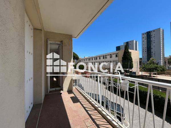 Location Appartement 4 pièces 67.55 m² - AVENUE SENEQUIER Toulon 83000