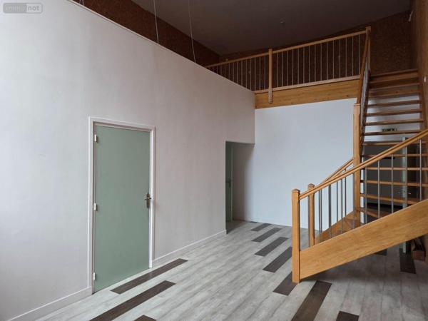 Local Professionnel et commercial à vendre à Mayenne en Mayenne (53100), ref : 53075/FC13   
NOTRE DAME