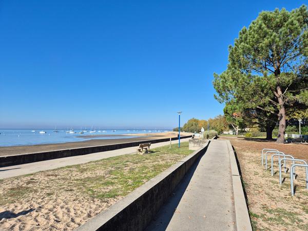 ANDERNOS LES BAINS Côté Bassin - Charmante maison avec potentiel proche Bassin
