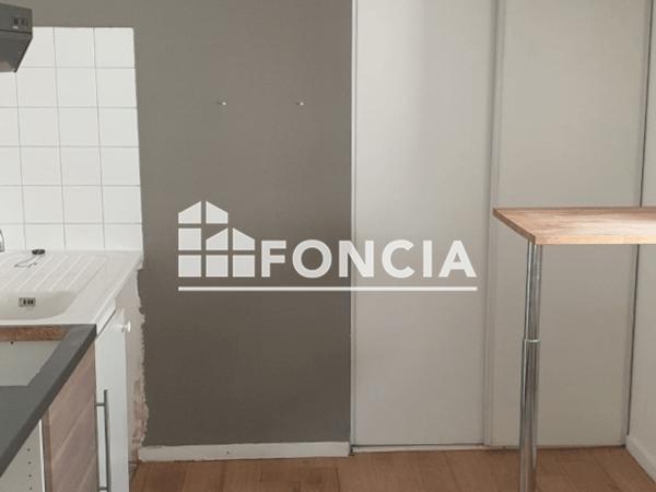 Location Appartement 4 pièces 89.64 m² - 79 GRANDE RUE Nancy 54000