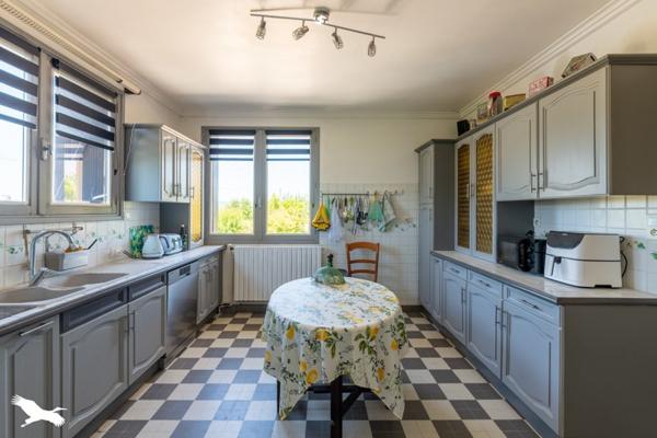 Maison à vendre 315 000 € Saint-Nicolas-de-la-Grave 8 p 201 m² DPE D