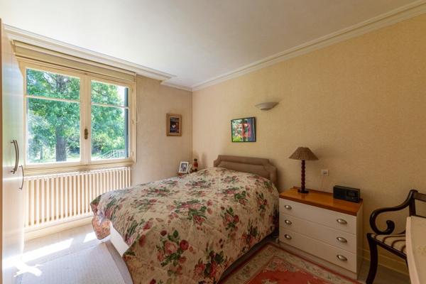 Maison à vendre 315 000 € Saint-Nicolas-de-la-Grave 8 p 201 m² DPE D