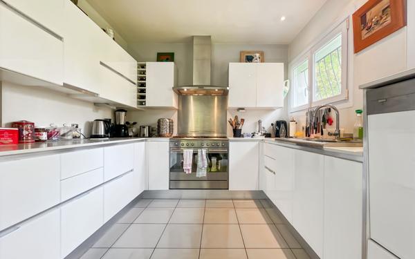 Maison à vendre    4 pièces •  Saint-Pierre-du-Mont