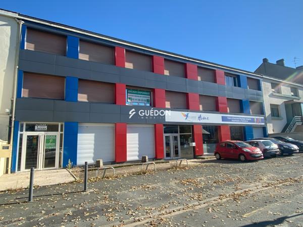 A LOUER - LOCAL PROFESSIONNEL DE 270 M² - ANGERS-ST SERGE