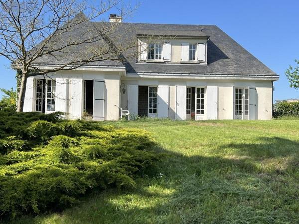 Maison à vendre à Rives-du-Loir-en-Anjou dans le Maine-et-Loire (49140), ref : 49050-563