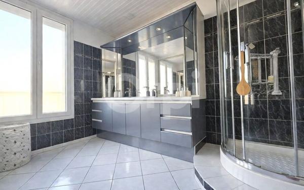 Maison à vendre    5 pièces • 102 m2 Ormesson-sur-Marne