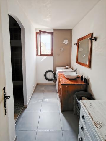 Montfaucon (30150) MAISON 3 LOGEMENTS 245 M²