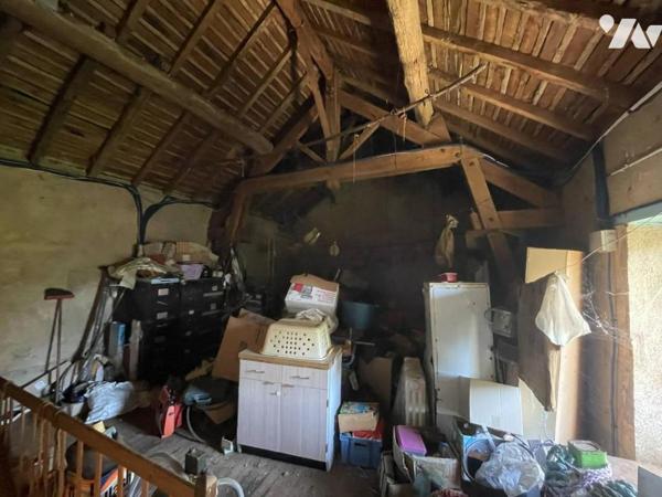 Corps de Ferme à rénover -JAZENEUIL