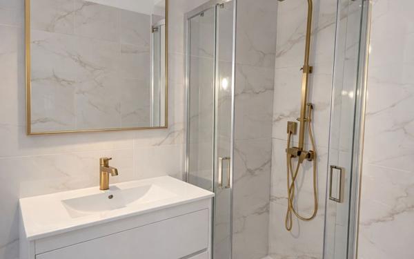 Appartement à vendre    2 pièces • 35,90 m2 Nice