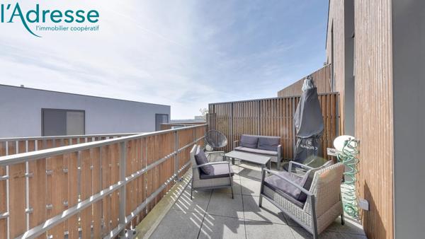 TRES RARE !! Appartement Noisy-le-grand 4 pièces dernier étage terrasse