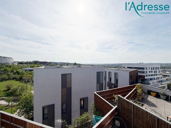 TRES RARE !! Appartement Noisy-le-grand 4 pièces dernier étage terrasse
