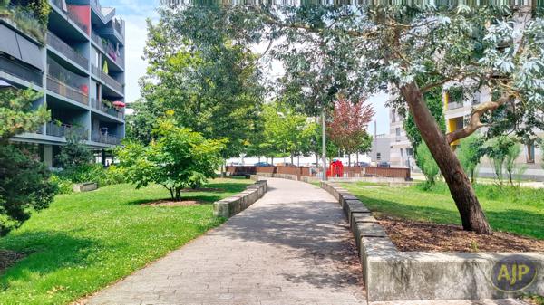 Vente appartement Bordeaux : 164 000 € - AJP Immobilier Libourne