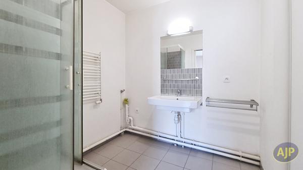 Vente appartement Bordeaux : 164 000 € - AJP Immobilier Libourne