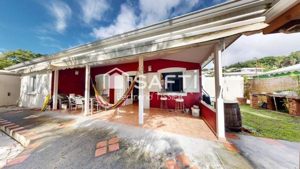 Maison, trois chambres, dépendance, piscine, jardin