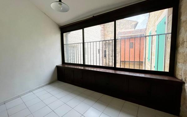 Maison à louer    4 pièces •  Vauvert