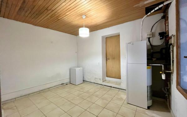 Maison à louer    4 pièces •  Vauvert