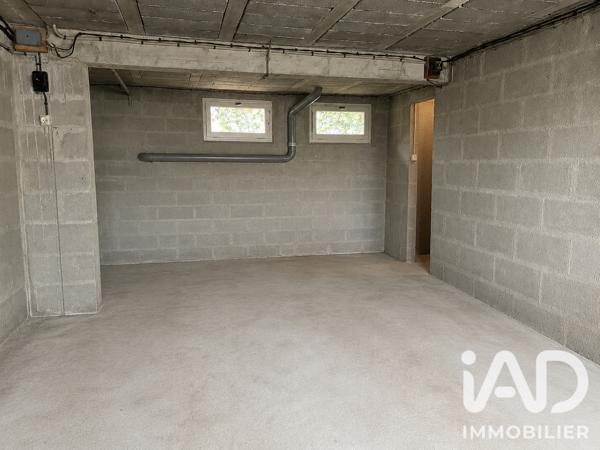 Maison à vendre 7 pièces 174,5 m² Saint-Amand-Montrond