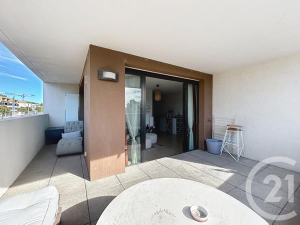 Appartement T3 à vendre  3 pièces - 64 m2 CASTELNAU LE LEZ - 34