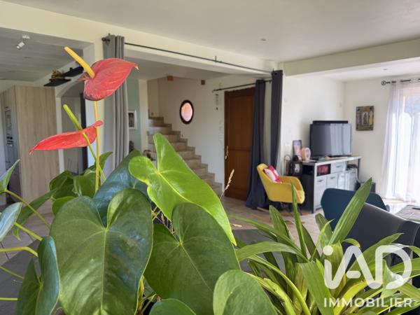 Maison à vendre 6 pièces 145 m² Saint-Rémy-en-Rollat