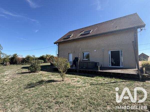 Maison à vendre 6 pièces 145 m² Saint-Rémy-en-Rollat