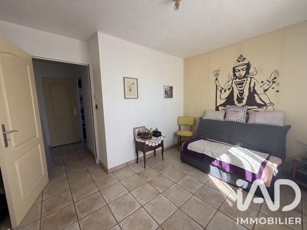 Maison à vendre 6 pièces 145 m² Saint-Rémy-en-Rollat