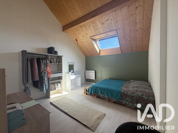 Maison à vendre 6 pièces 145 m² Saint-Rémy-en-Rollat