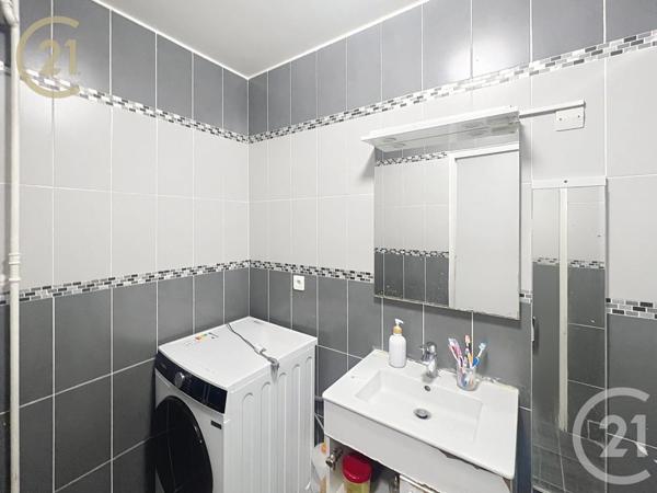 Appartement à vendre  4 pièces - 83,76 m2 BONDY - 93