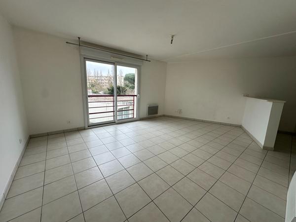 Appartement Saint-sÉbastien-sur-loire 2 pièce(s) - coeur de la martelliere