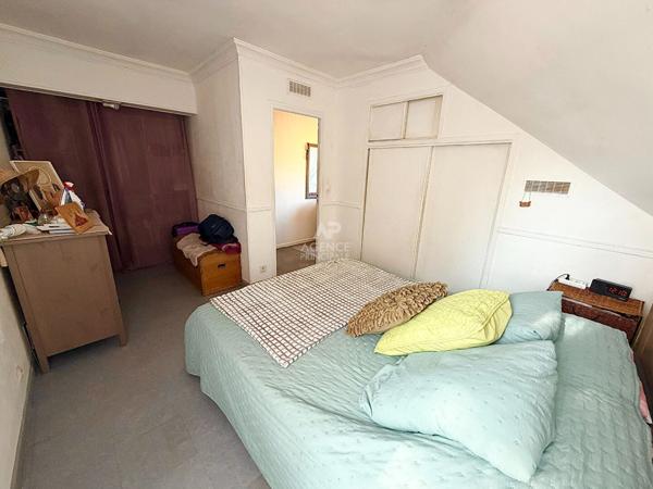 Maison Cergy 5 pièce(s) 94 m2 €279 000 ** - Référence 5034