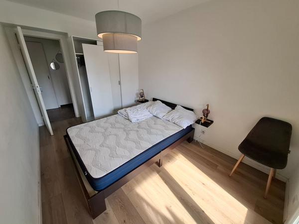 Appartement Marseille 1 pièce(s) 67.60 m2
