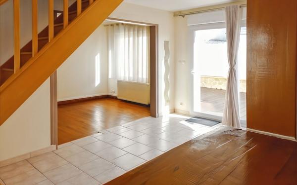 Maison à louer    3 pièces •  Remy